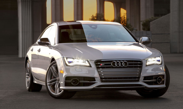 Такси ЖД Вокзал Сочи Стандарт класс до 4 мест