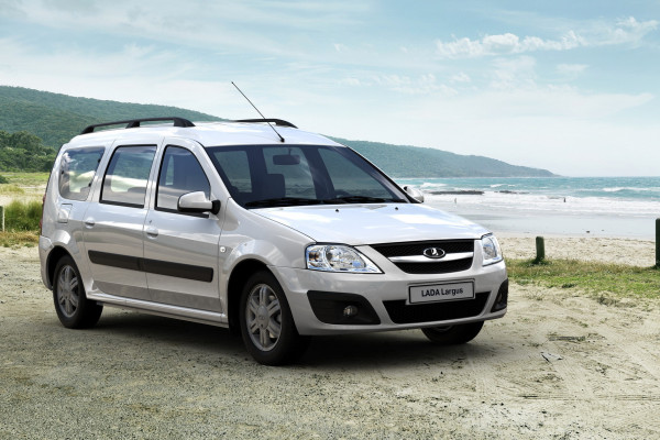 Трансфер Аэропорт Беслан Владикавказ-Тбилиси Дедубэ Компактвэн класс 6 мест - 7 пассажиров